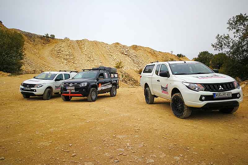 TODO: Alternativtext HERE!!!Offroad teambuilding